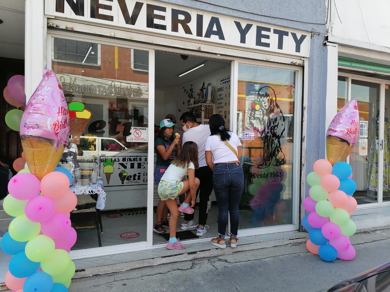 Heladerí­a Yeti de Toluca cumple 59 años de tradición