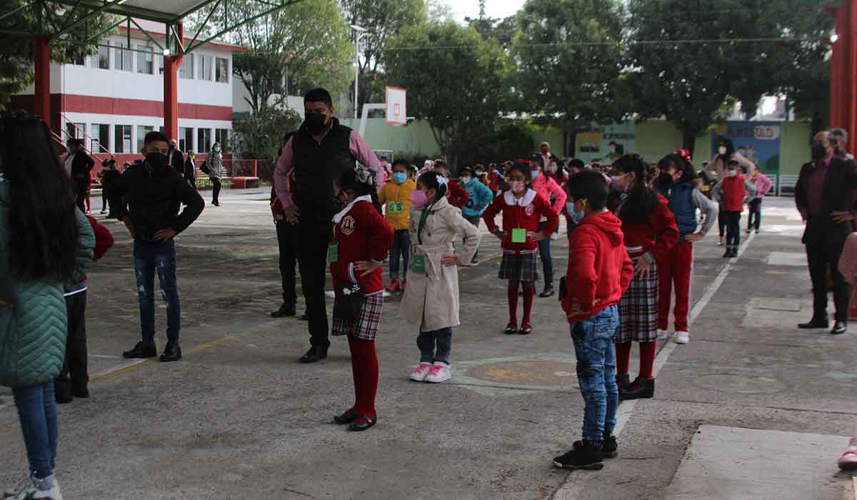 PAEB Edomex 2021 cambio de escuela o turno - fechas y requisitos