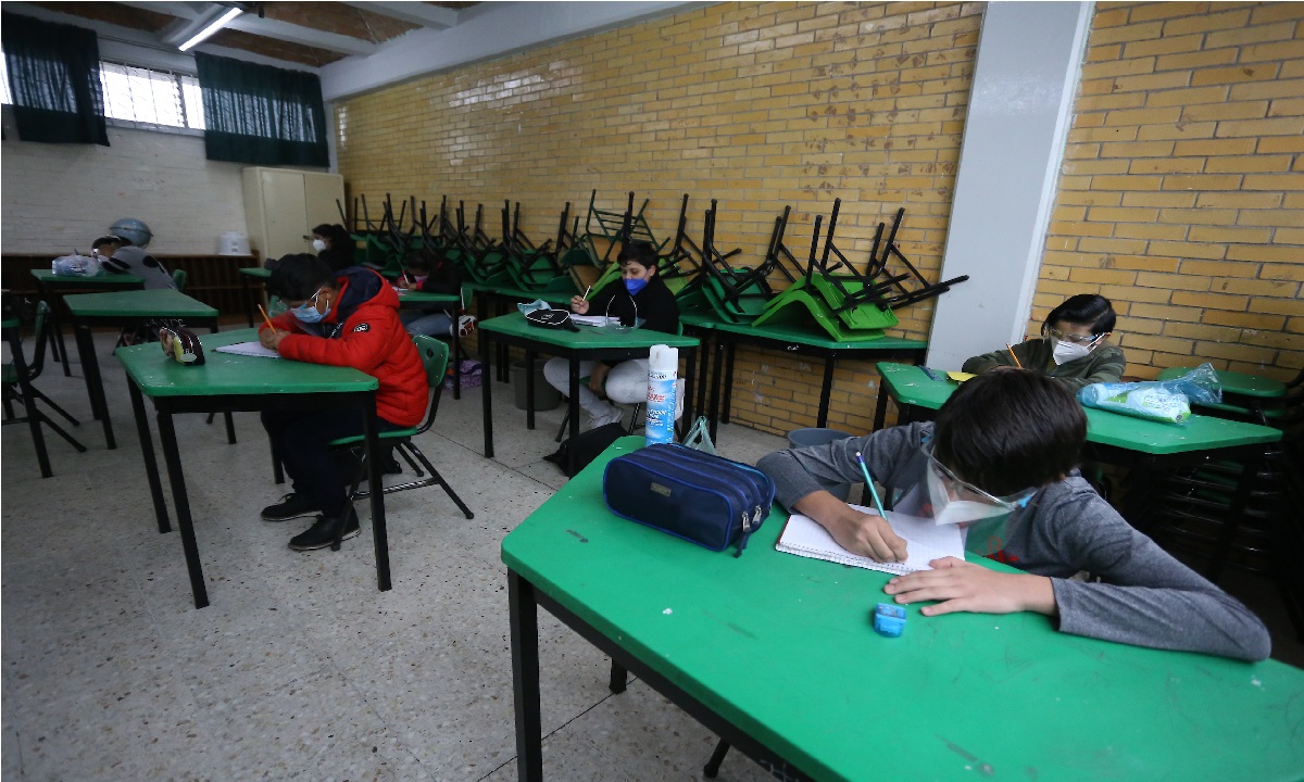 Paeb 2021 continúa con solicitudes de cambio de escuela en Edomex
