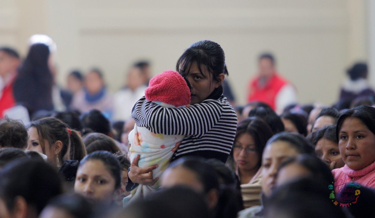 ¿Eres madre soltera y quieres estudiar la universidad? Esta es tu oportunidad