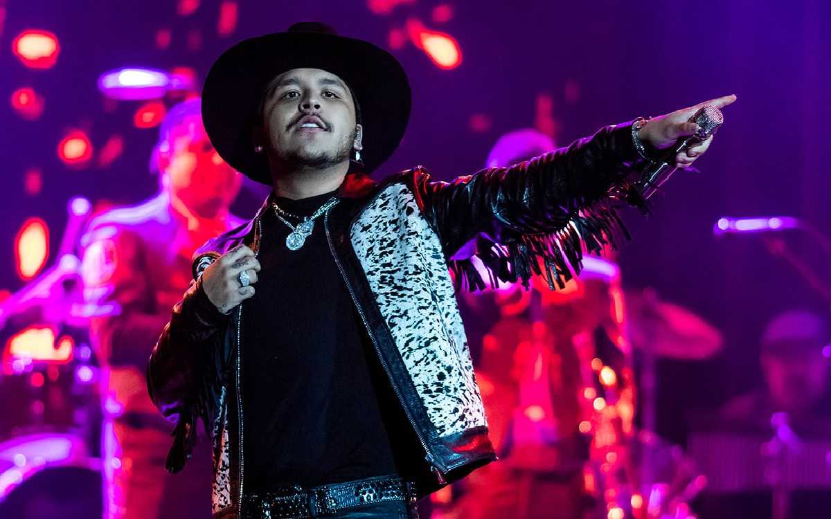 Regresa Christian Nodal a la Feria de Metepec 2022