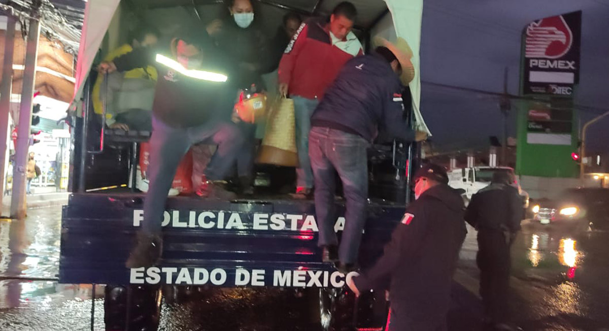Intensa lluvia deja afectaciones en San Mateo Atenco
