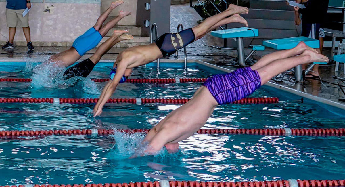 Aprende natación en esta alberca semi olí­mpica en Toluca y Metepec