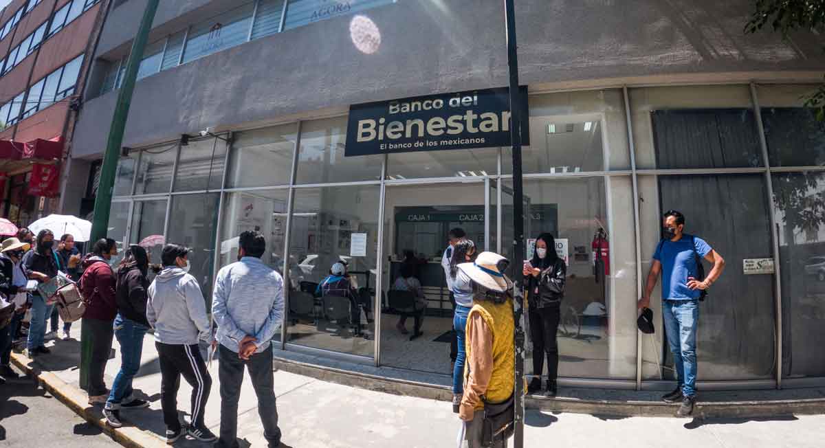 ¿Quieres trabajo en gobierno? Banco del Bienestar abre puestos con sueldos atractivos