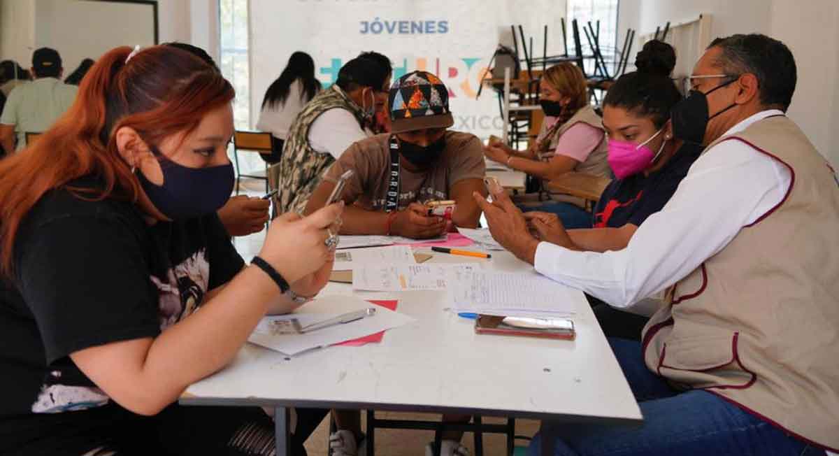 ¿Estudias? Conoce si podrás pedir esta beca bienestar de $24,500 al año