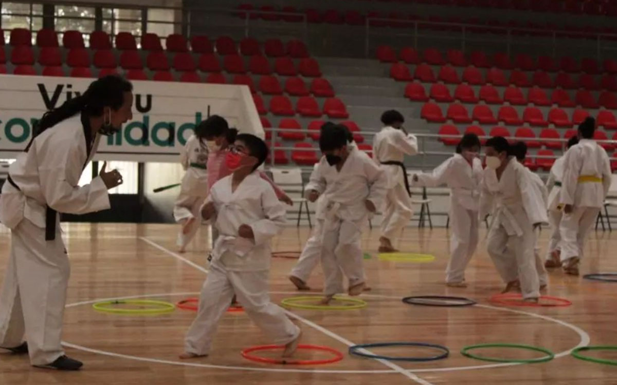 ¿Aún sin curso de verano? Inscríbelos al curso de deportes de Metepece