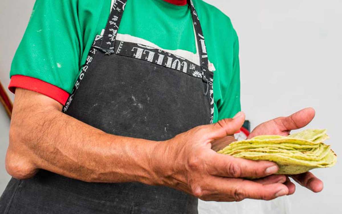 ¿En dónde venden las ricas tortillas tricolor en Toluca?