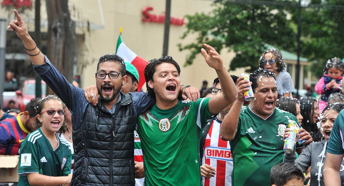 Hasta 3 dí­as de arresto a quien entone estas estrofas prohibidas del himno nacional
