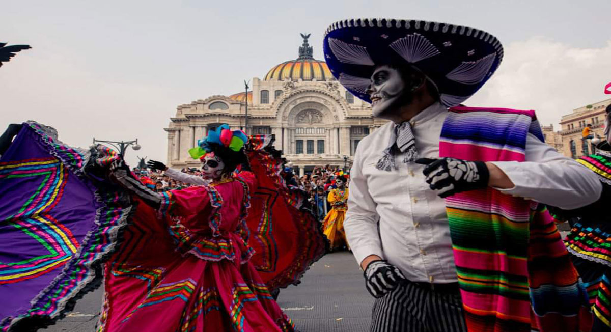 ¿Cuándo será y desde dónde partirá el Desfile Dí­a de Muertos CDMX 2022?
