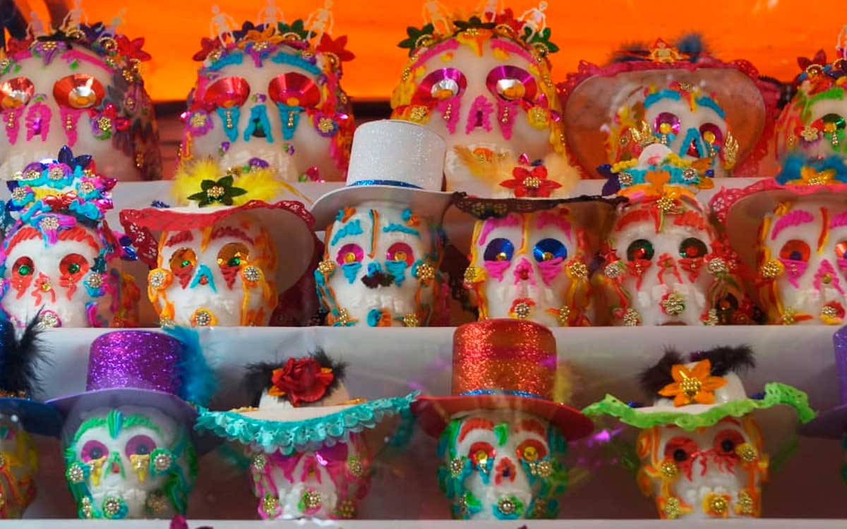 ¿Dónde se lleva a cabo la Feria del Alfeñique?