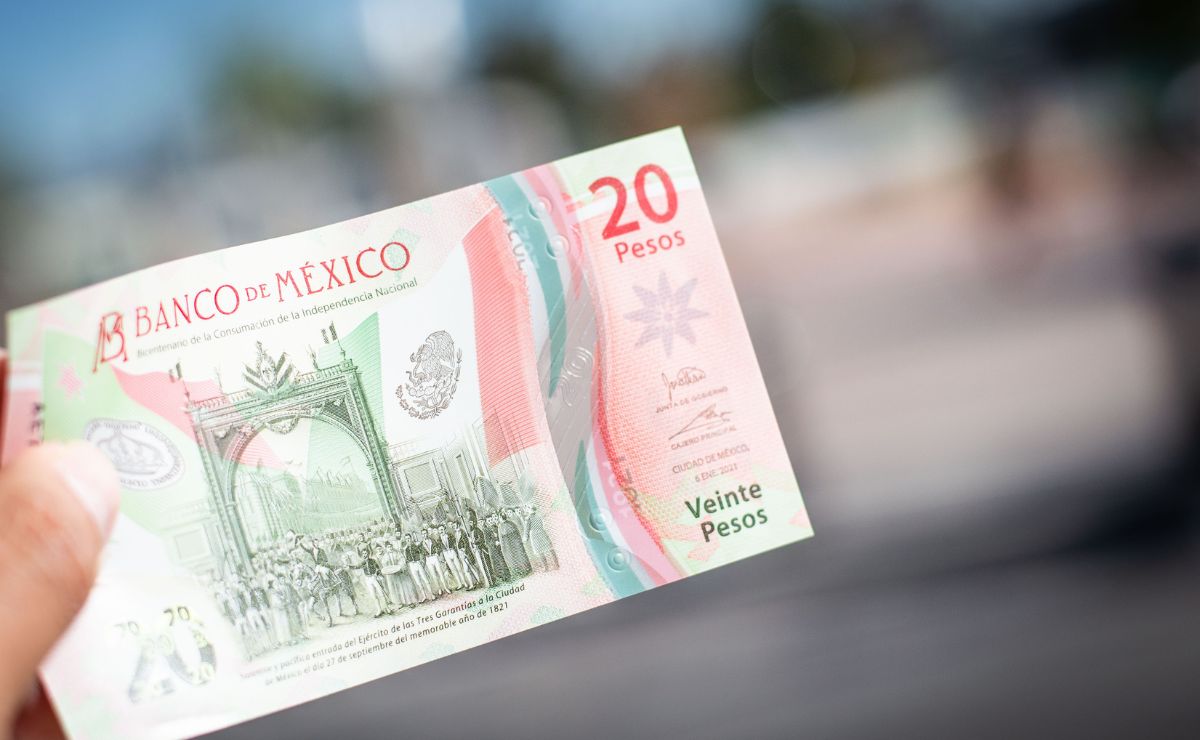 Billete de 20 pesos que se compra hasta en 500 mil pesos, FOTO ERROR