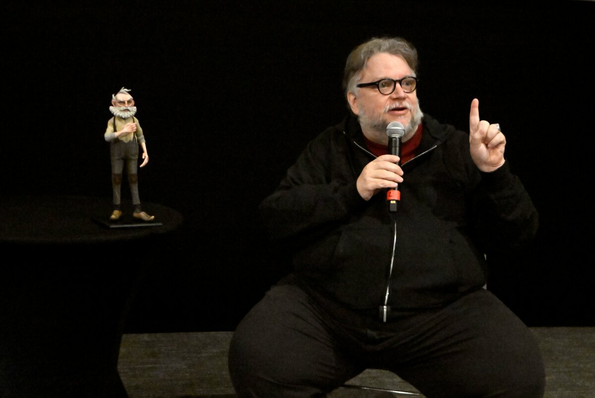 Guillermo del Toro quiere rescatar el cine mexicano y se hará cargo de los premios Ariel