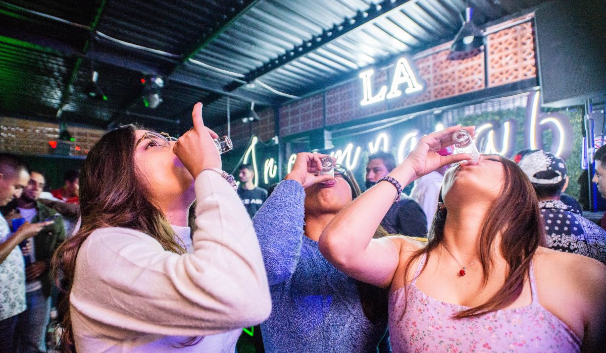 Torneo de borrachos se hace viral, ¿Con quién harí­as equipo?