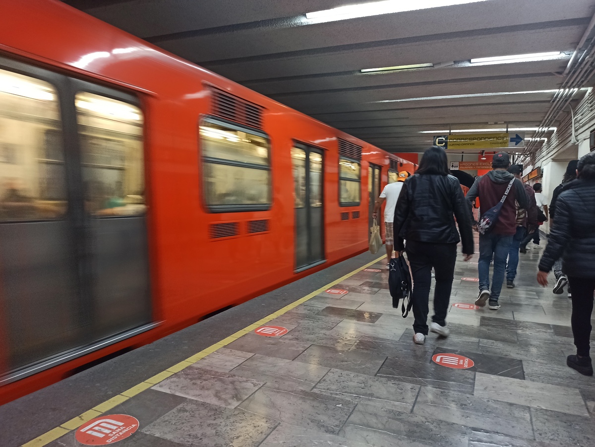 Cambian los horarios del transporte público en Navidad