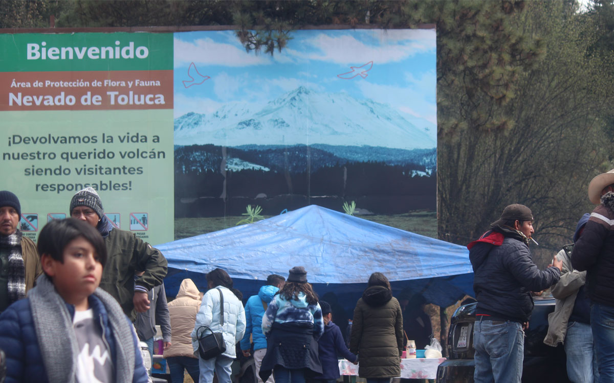 Ya será para el próximo año. Autoridades cierran el acceso al Nevado de Toluca en plena temporada turí­stica