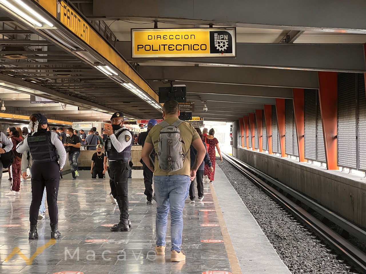 ¿Viajas en transporte público por la CDMX? Te damos el servicio de apoyo para tu traslado