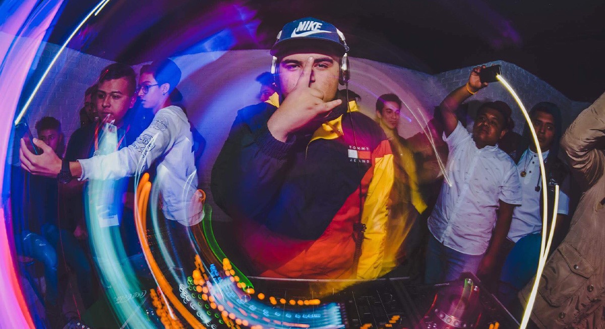 ¡El perreo bellako de Uzielito Mix en Temoaya! Fecha y preciose