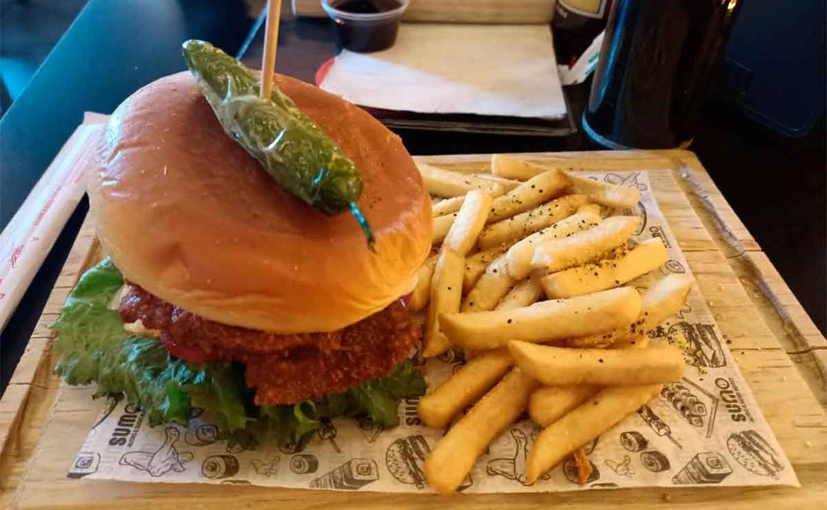 Saborea el fuego en Carranza: Precios de las hamburguesas imperdibles en Toluca