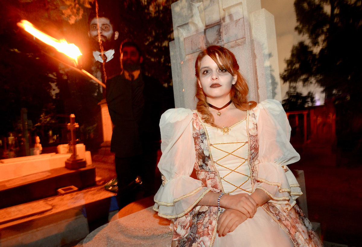 Recorridos de leyendas nocturnas: Noche de brujas en medio del bosque en un Ex Convento cerca de CDMX