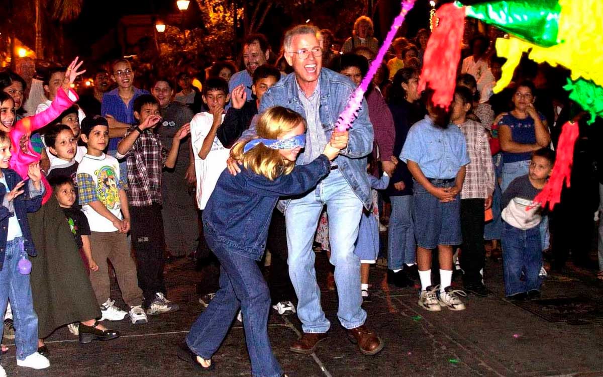 ¿Qué no puede faltar en una tradicional posada navideña?