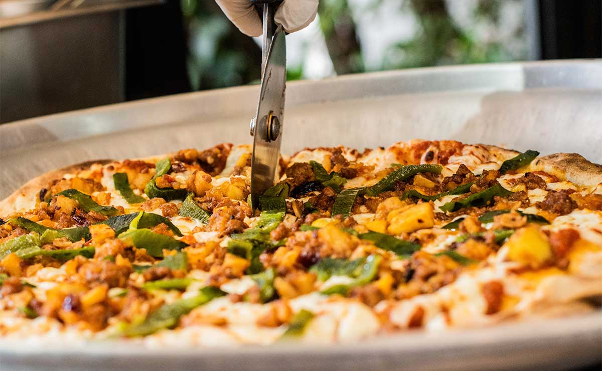 ¡Celebra el sabor! Disfruta el Dí­a Mundial de la Pizza con estas exquisitas opciones